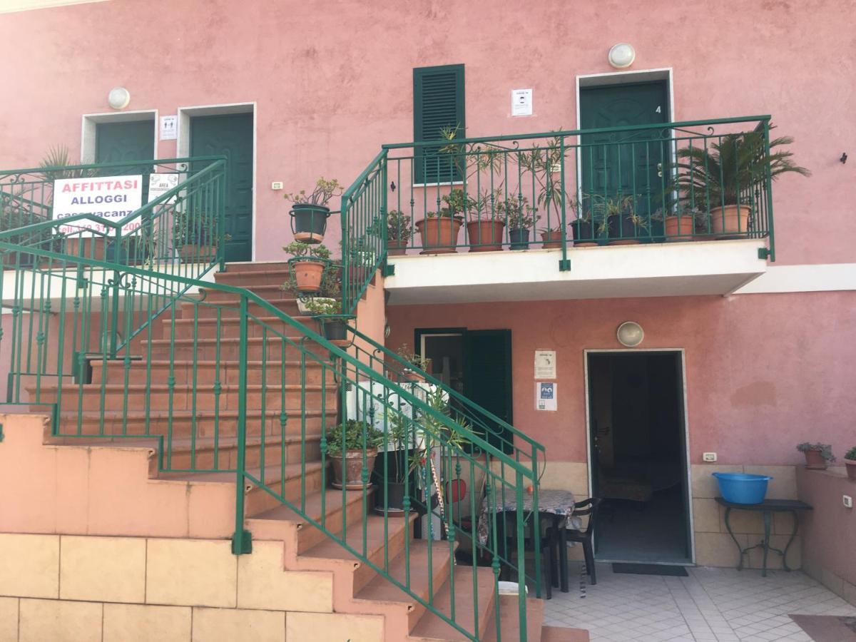 Villamareblu Ventimiglia Eksteriør bilde