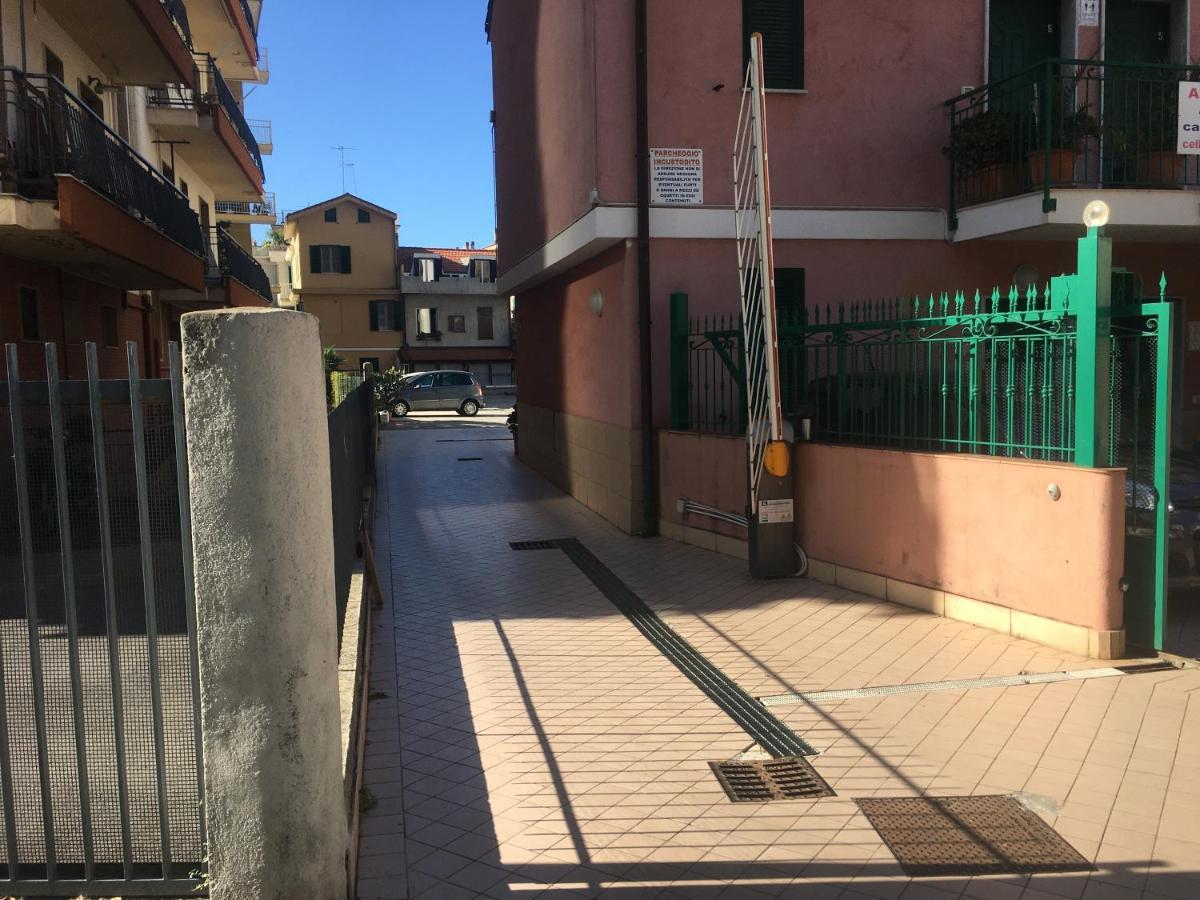 Villamareblu Ventimiglia Eksteriør bilde