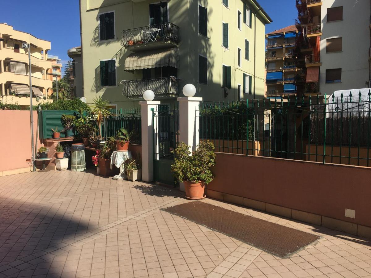 Villamareblu Ventimiglia Eksteriør bilde