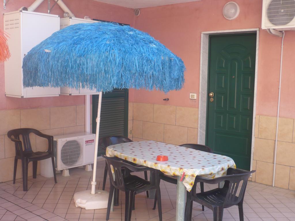 Villamareblu Ventimiglia Eksteriør bilde