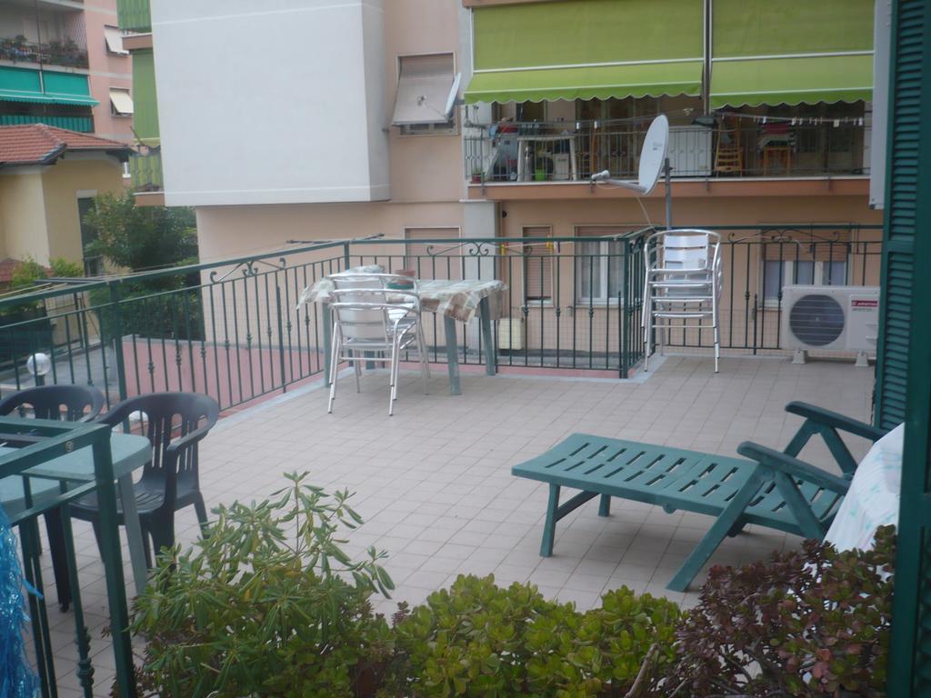 Villamareblu Ventimiglia Eksteriør bilde