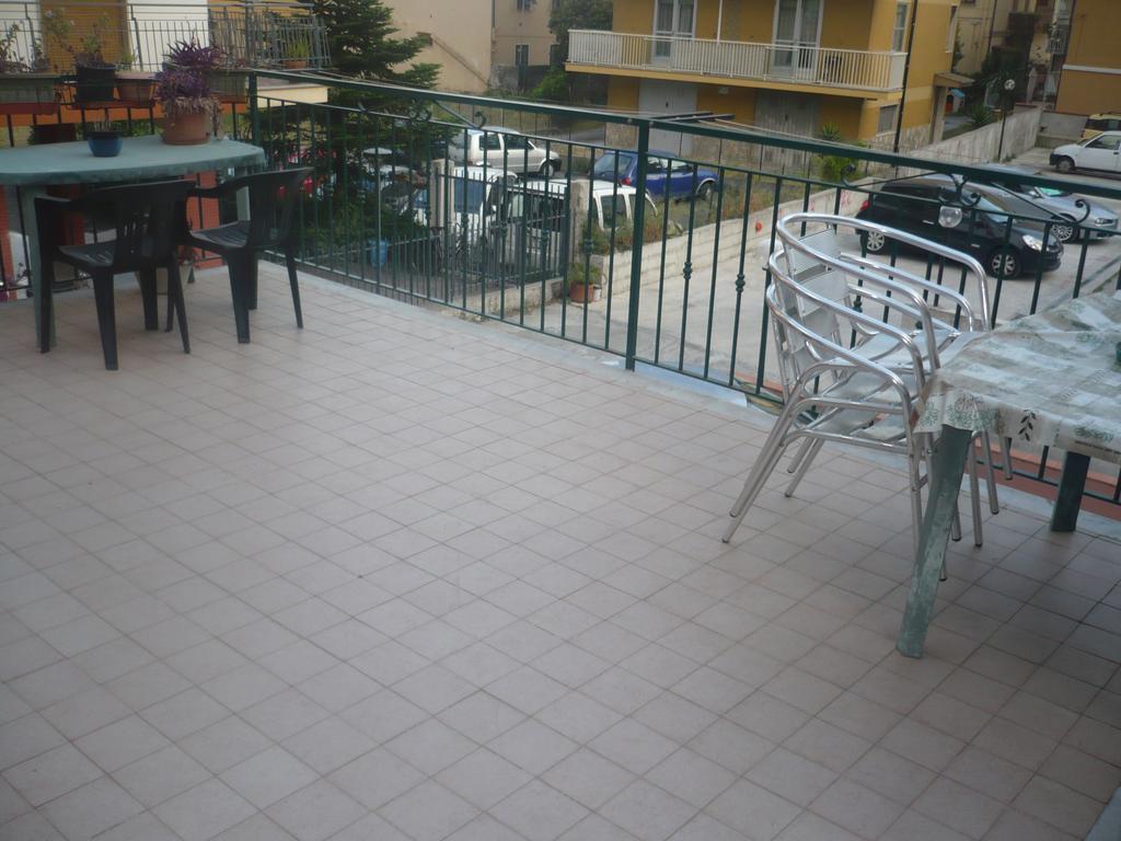 Villamareblu Ventimiglia Eksteriør bilde